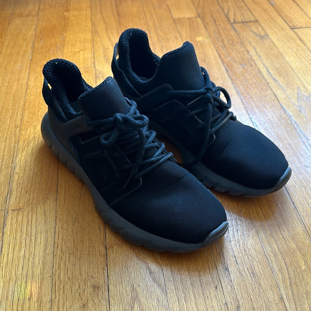 Cu4tro Shoes